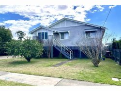 3/107 Sharples St, Berserker QLD 4701, Australia