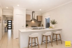 31 Blazon Dr, Tarneit VIC 3029, Australia