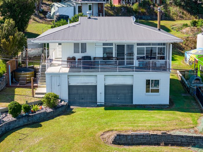 14 Bayview Road, Kellys Bay, Kaipara, Northland, 0391, New Zealand