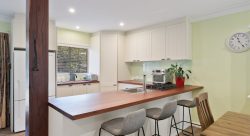 3 Creek Dr, Euroa VIC 3666, Australia