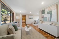 31 Cromwell Cct, Isabella Plains ACT 2905, Australia