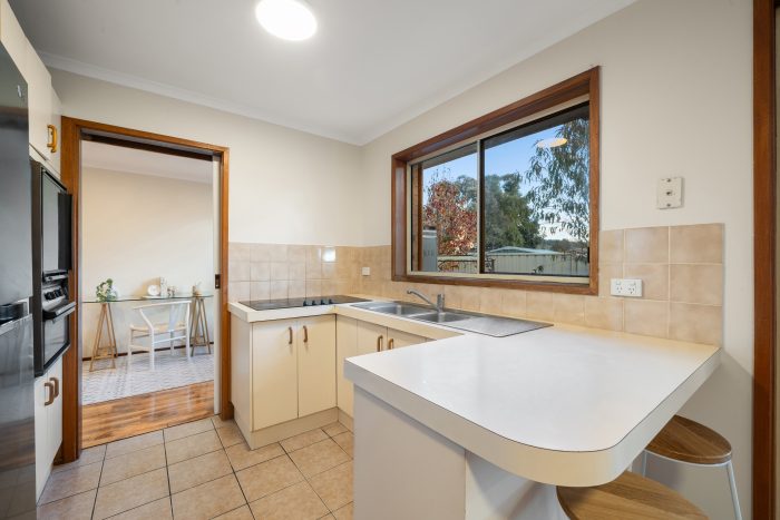 31 Cromwell Cct, Isabella Plains ACT 2905, Australia