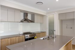 6 Daylily Wy, Ripley QLD 4306, Australia