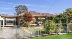 1 Dickson Ct, Chiltern VIC 3683, Australia