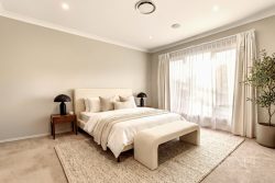 20 Elvire St, Ormeau Hills QLD 4208, Australia