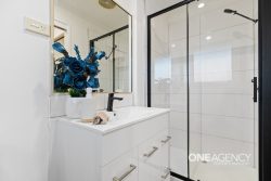 23 Esther Ct, Seabrook VIC 3028, Australia
