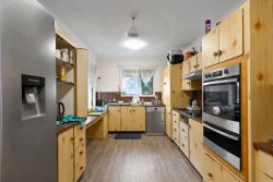 44 Binnington Esplanade, East Mackay QLD 4740, Australia
