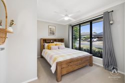 13 Glendale Cres, Heathwood QLD 4110, Australia
