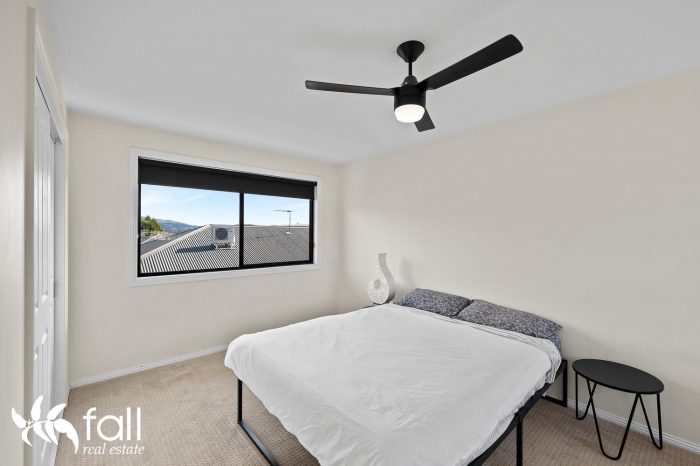 27 Henty Cl, Old Beach TAS 7017, Australia