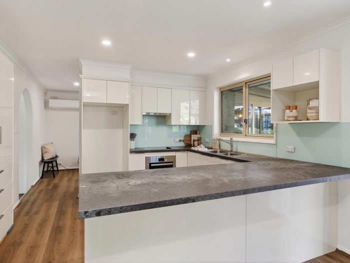 10 Ponting Dr, Warrnambool VIC 3280, Australia