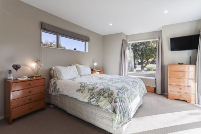 14 Len Hale Place, Parklands, Christchurch City, Canterbury, 8083, New Zealand