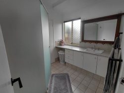 15 Howe Dr, Cable Beach WA 6726, Australia