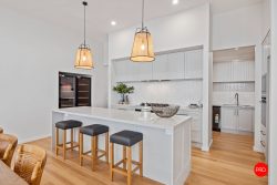 14 Imagine Dr, Strathfieldsaye VIC 3551, Australia