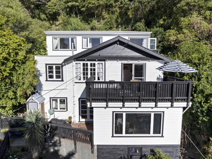 22 Tawa Street, Eastbourne, Lower Hutt, Wellington, 5013, New Zealand