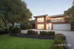 24 McAuley Dr, Rosanna VIC 3084, Australia