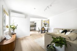 67 Napoleon St, Mascot NSW 2020, Australia