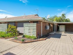 Unit 6/43-45 Northgate St, Mooroopna VIC 3629, Australia