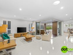 20 Oakmont Pl, Woongarrah NSW 2259, Australia
