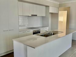 6 Quintero Cl, Heddon Greta NSW 2321, Australia