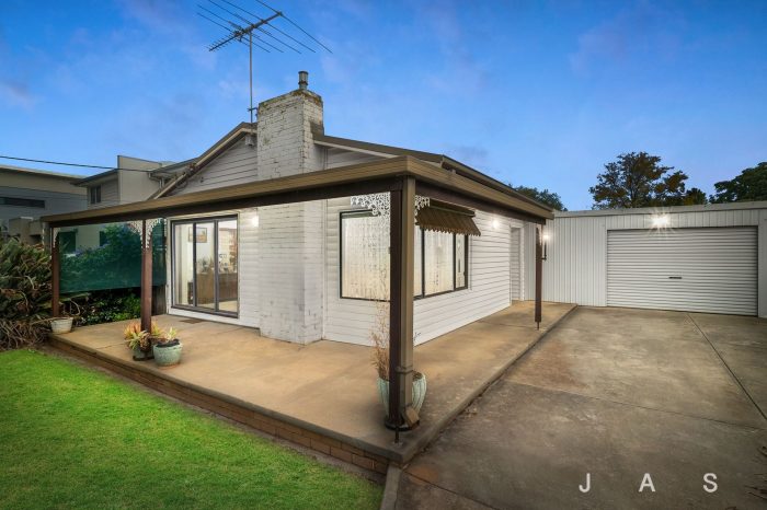 3 Radio St, Maidstone VIC 3012, Australia