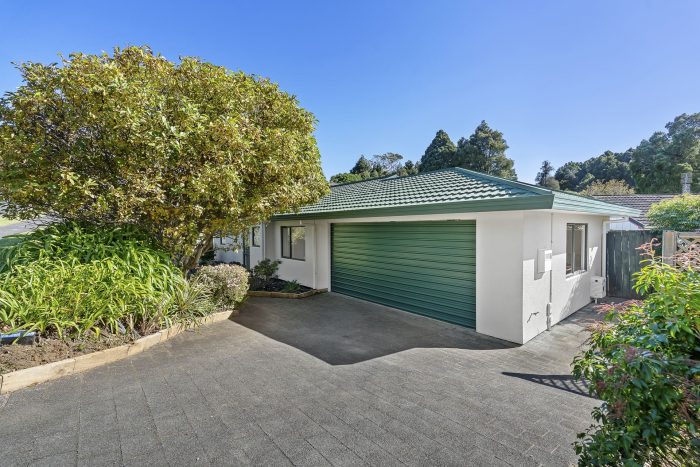6 Redwood Crescent, Westown, New Plymouth, Taranaki, 4310, New Zealand