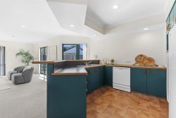 6 Redwood Crescent, Westown, New Plymouth, Taranaki, 4310, New Zealand