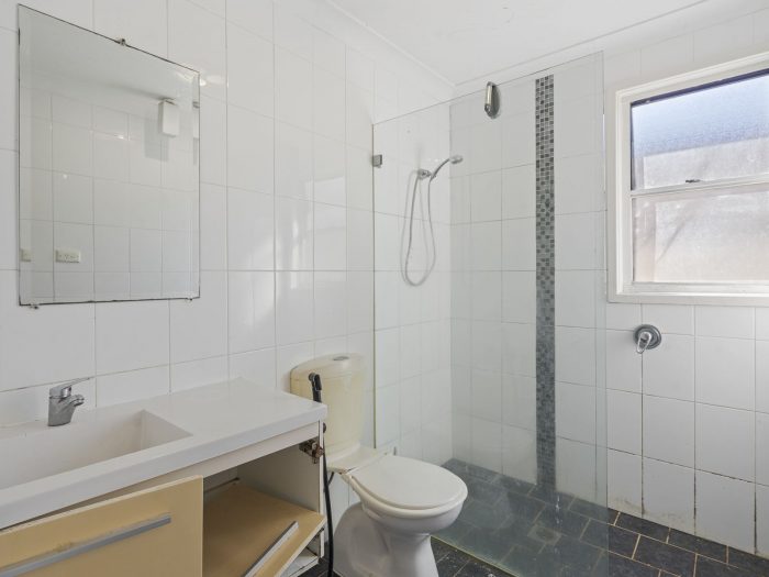 62 St Clair St, Bonnells Bay NSW 2264, Australia