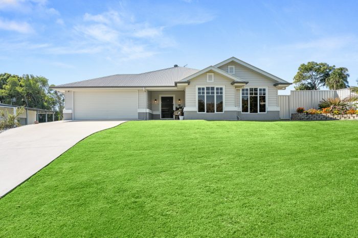 1-3 Craigslee Ct, Craignish QLD 4655, Australia
