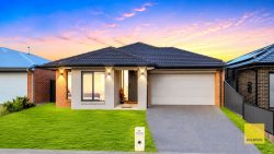 17 Vital Dr, Tarneit VIC 3029, Australia