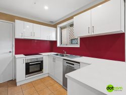21 Wallarah Rd, Gorokan NSW 2263, Australia