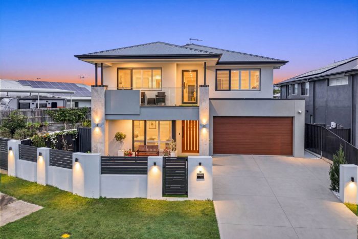 18 Finke St, South Ripley QLD 4306, Australia