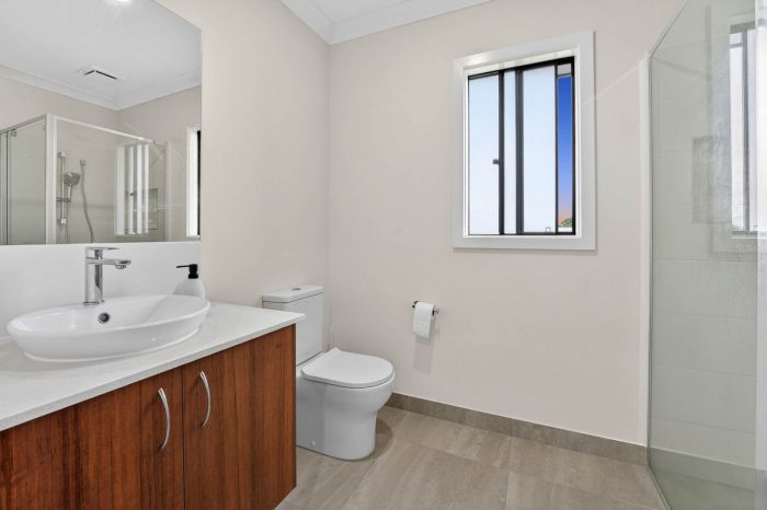 18 Finke St, South Ripley QLD 4306, Australia