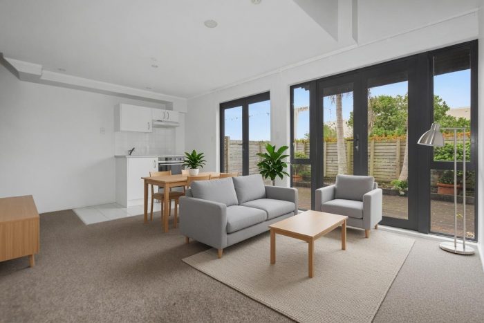 24A/30 Westward Ho Road, Glen Eden, Waitakere City, Auckland, 0602, New Zealand
