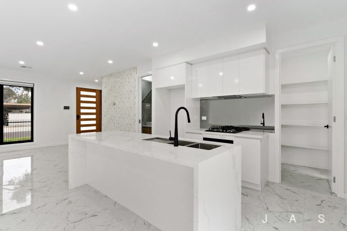 2B Second Ave, Altona North VIC 3025, Australia