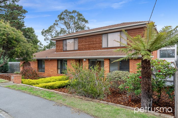 14 Bangalee St Lauderdale TAS 7021 Australia