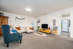 3/15 Benzie Avenue, Wallaceville, Upper Hutt, Wellington, 5018, New Zealand