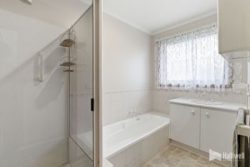 Unit 2/12 Broadhurst Ave, Devonport TAS 7310, Australia