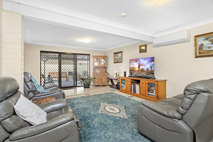 3 Cameron Cres, Kiama Downs NSW 2533, Australia