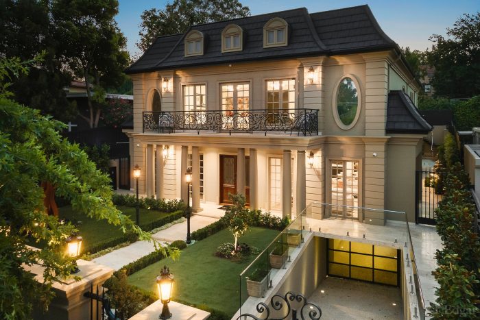 43 Campbell Rd, Deepdene VIC 3103, Australia