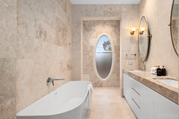 43 Campbell Rd, Deepdene VIC 3103, Australia