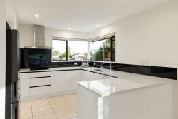 17 Cashmere Place, Flagstaff, Hamilton, Waikato, 3210, New Zealand