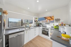 56 Chesterton St, Johnsonville, Wellington, 6037, New Zealand