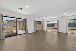 2 Alford Way, Alkimos WA 6038, Australia