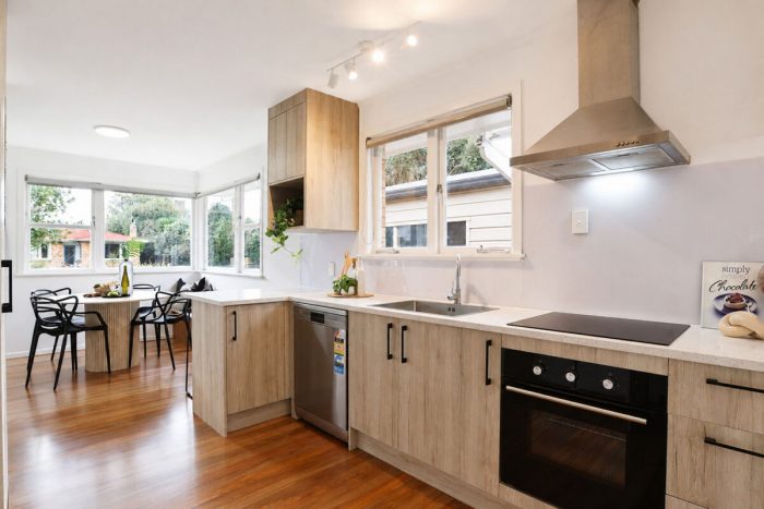 35 Coleridge Drive, Enderley, Hamilton, Waikato, 3214, New Zealand