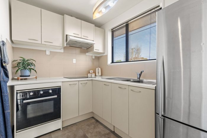 2/2 McHaffies Place, Wainoni, Christchurch City, Canterbury, 8061, New Zealand