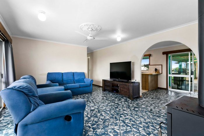 29 Curlew Terrace, River Heads QLD 4655, Australia