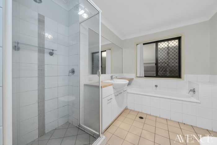 Unit 12/23 Darryl St, Rosewood Cl, Loganlea QLD 4131, Australia
