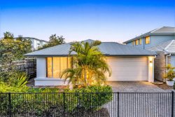 18 Pandora St, Spring Mountain QLD 4300, Australia