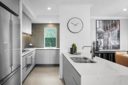 18 Pandora St, Spring Mountain QLD 4300, Australia