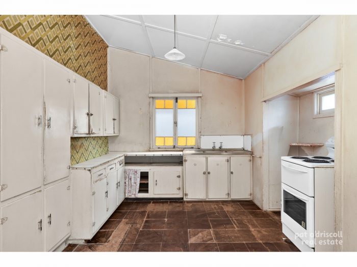 286 William St, The Range QLD 4700, Australia